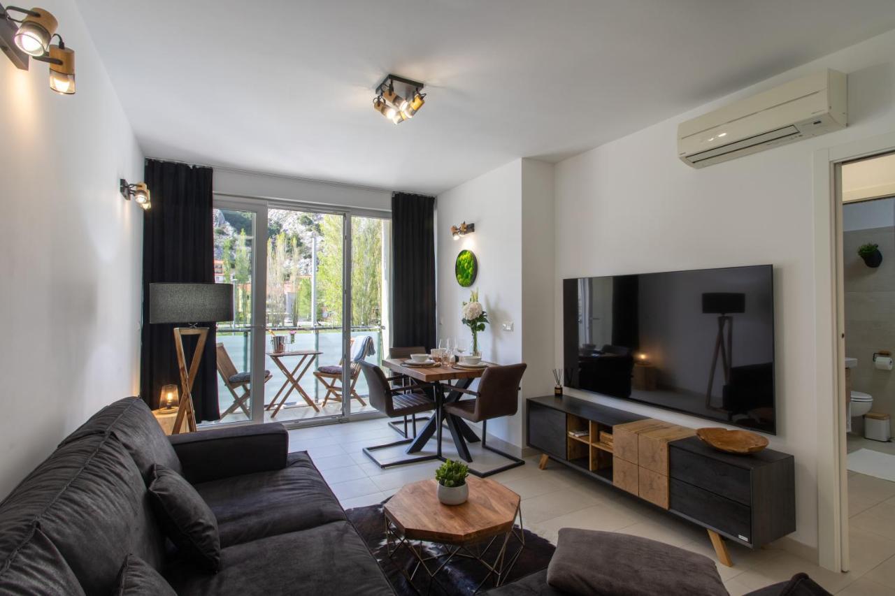 Lucky Apartment 奥米什 外观 照片