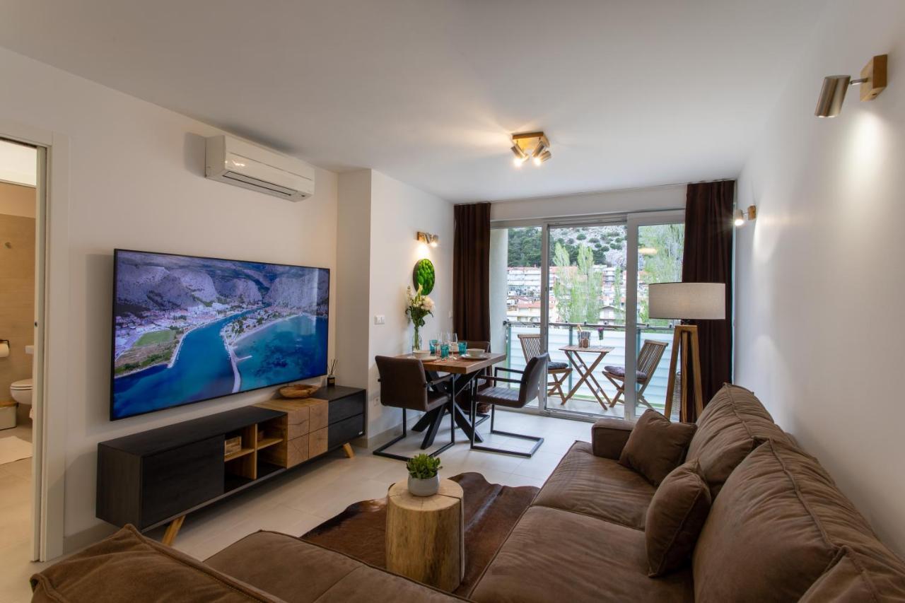 Lucky Apartment 奥米什 外观 照片